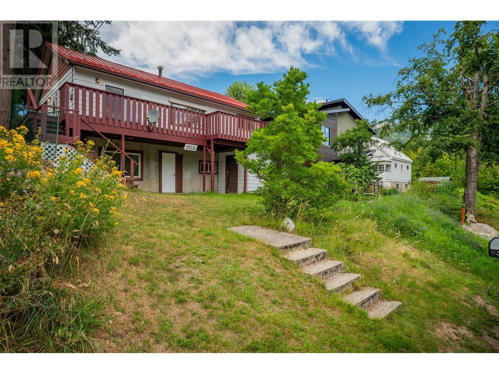 Photo 39 of 1518 Slocan Street, Nelson BC