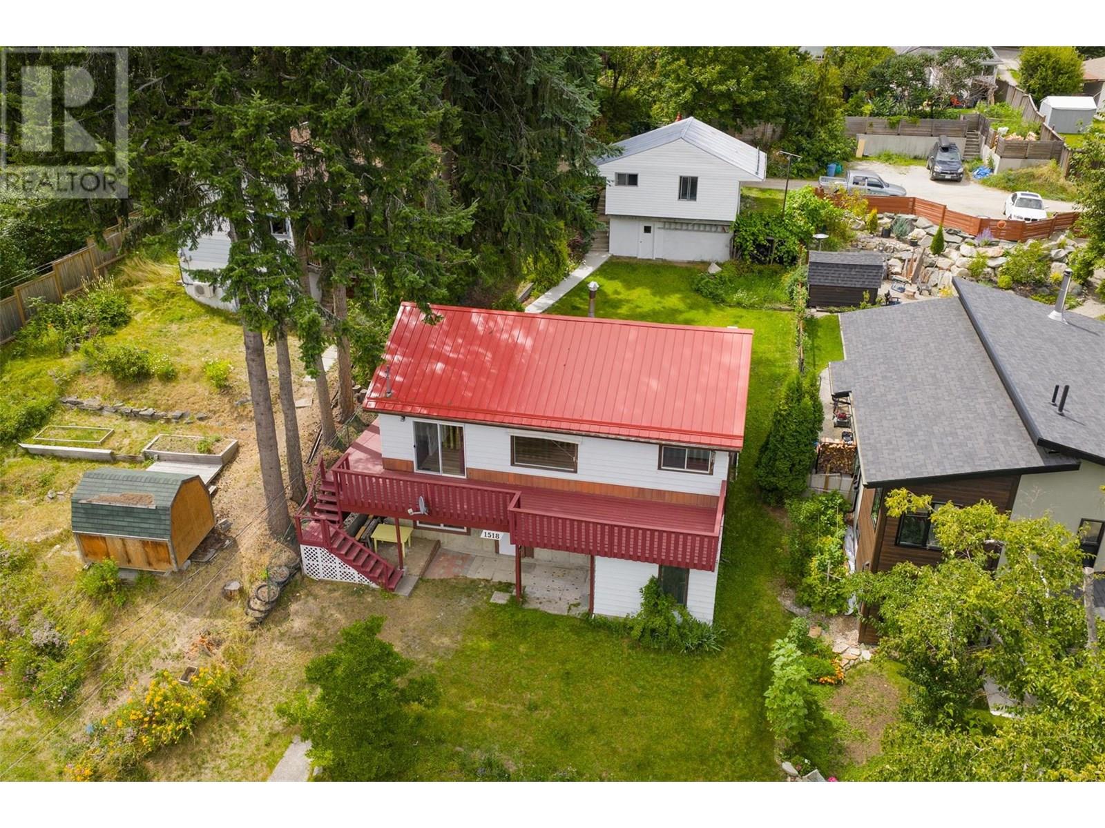 Photo 40 of 1518 Slocan Street, Nelson BC