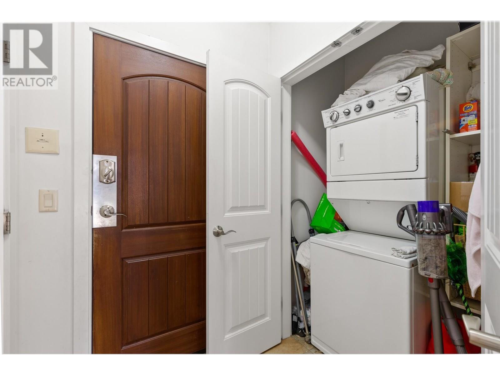 2204 4042 Pritchard Drive North, West Kelowna