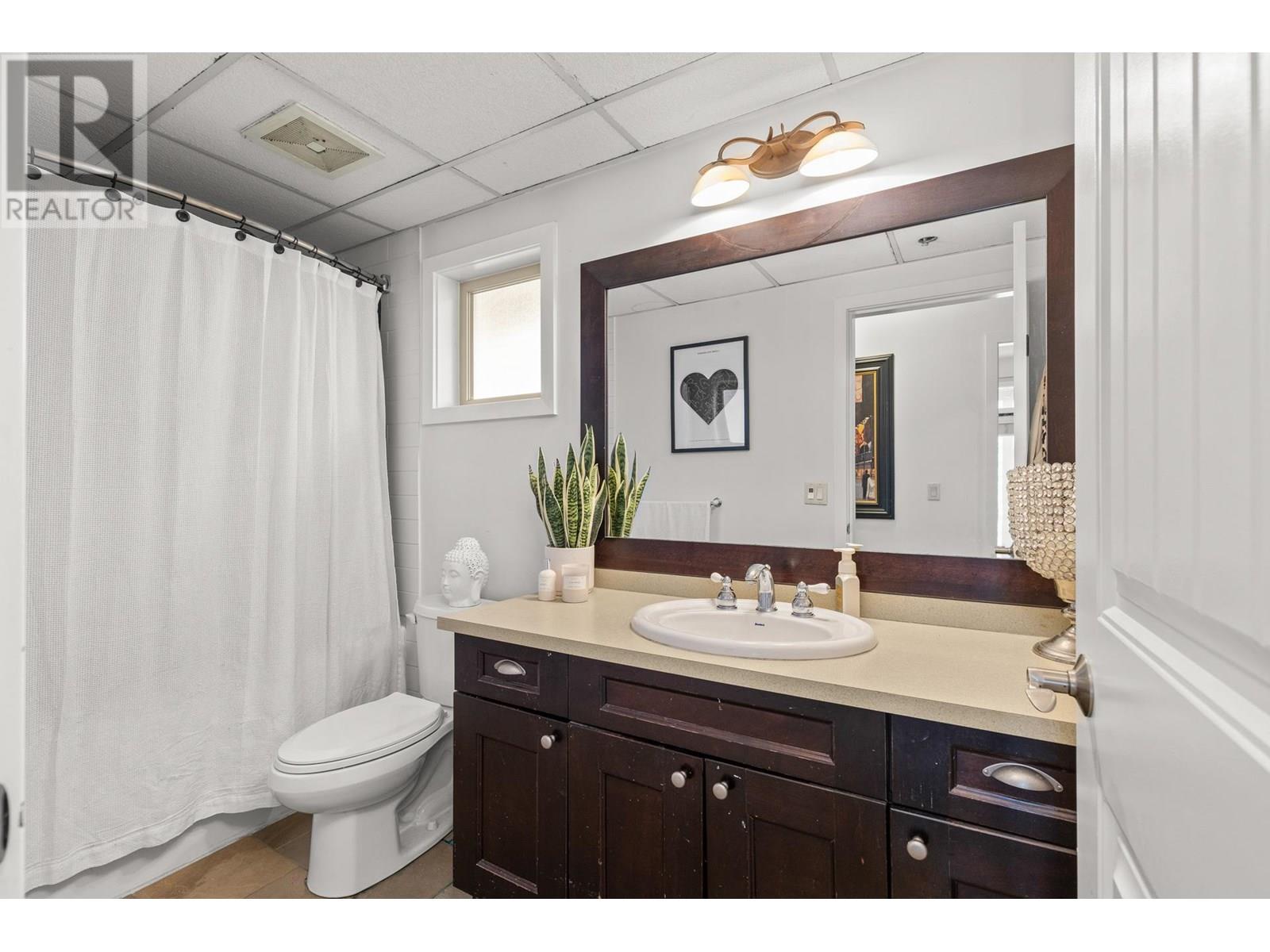 2204 4042 Pritchard Drive North, West Kelowna