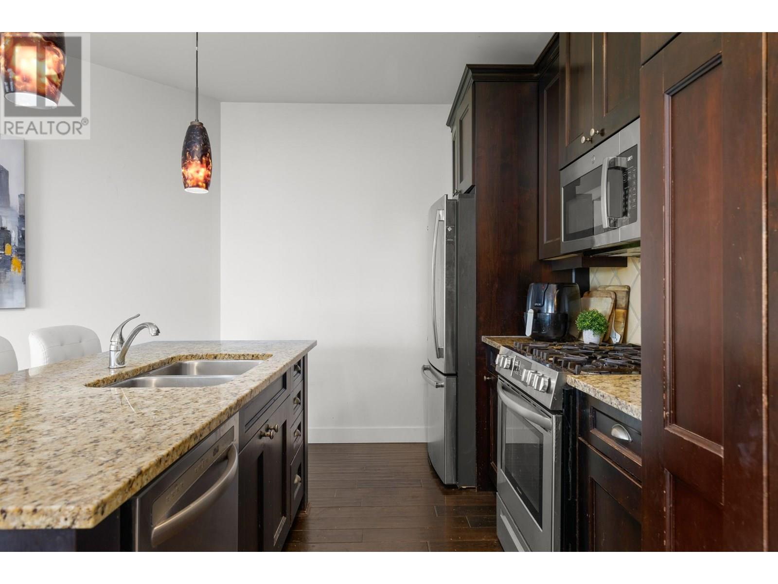 2204 4042 Pritchard Drive North, West Kelowna