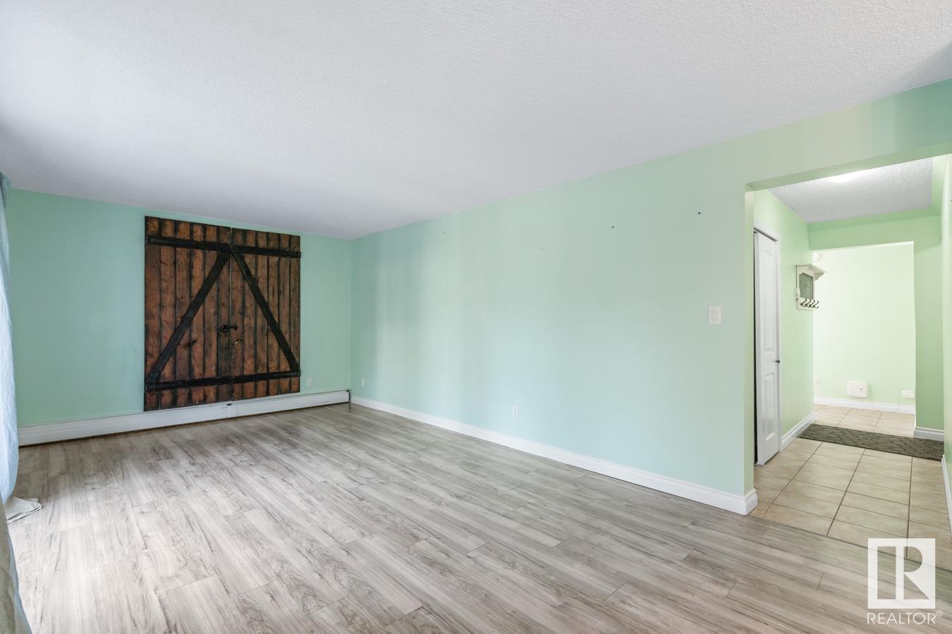#309 8215 83 AV NW - Image 12