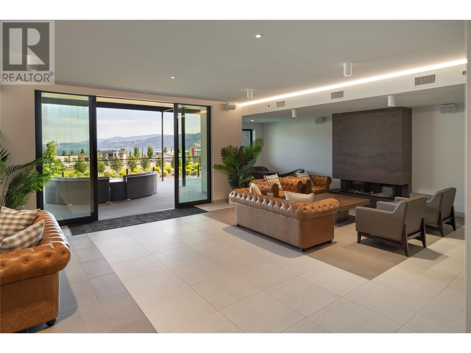 3307 3000 Ariva Drive, Kelowna