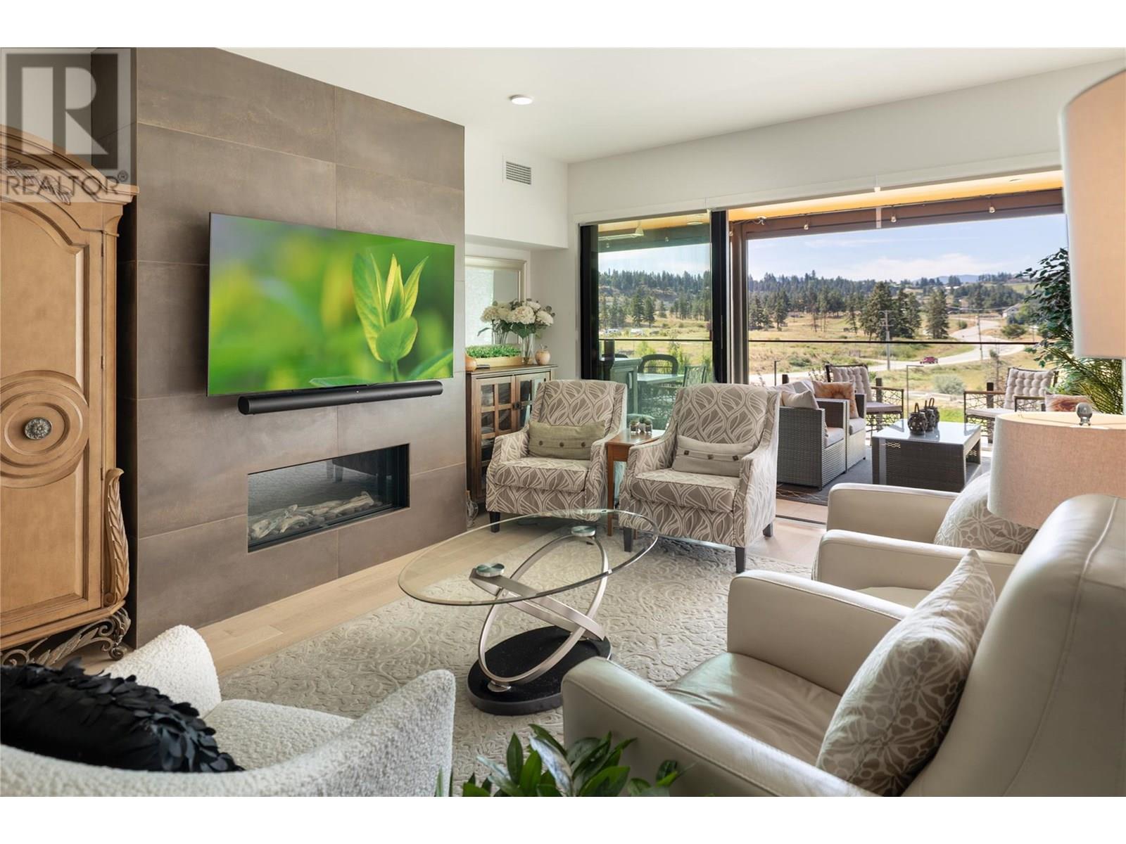 3307 3000 Ariva Drive, Kelowna