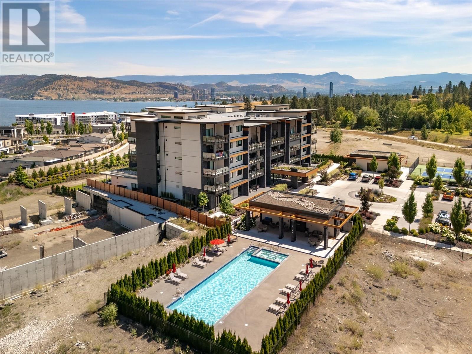 3307 3000 Ariva Drive, Kelowna