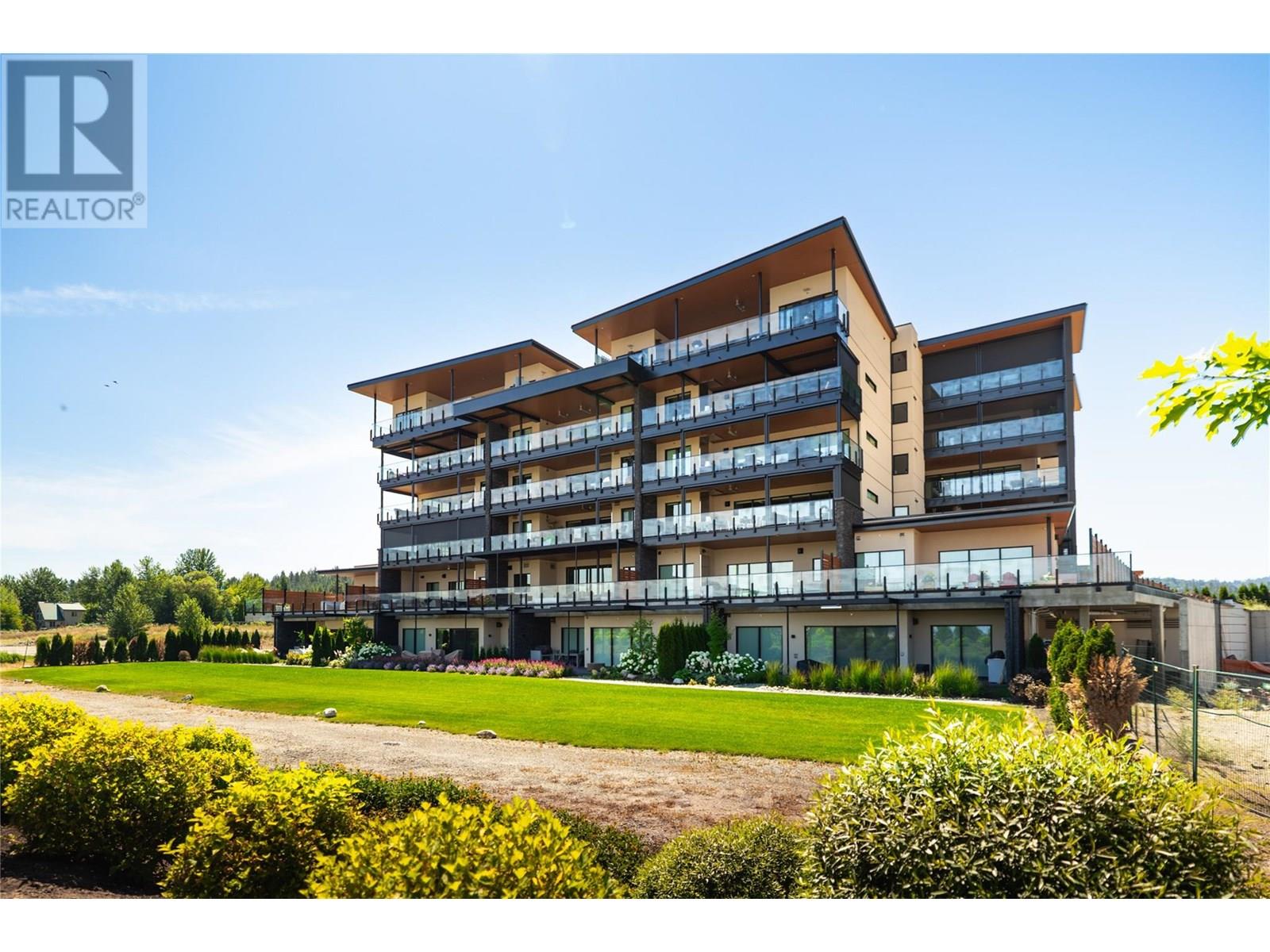 3307 3000 Ariva Drive, Kelowna