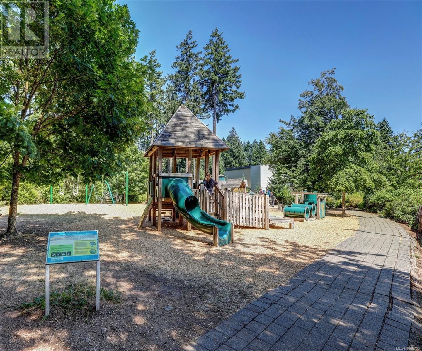 Photo 38 of 101 5945 Kaden Pl, Nanaimo BC