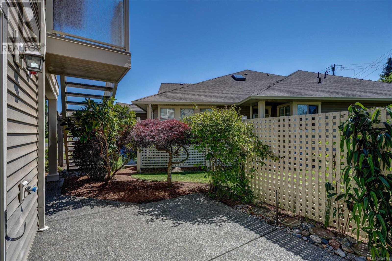 Photo 14 of 101 5945 Kaden Pl, Nanaimo BC