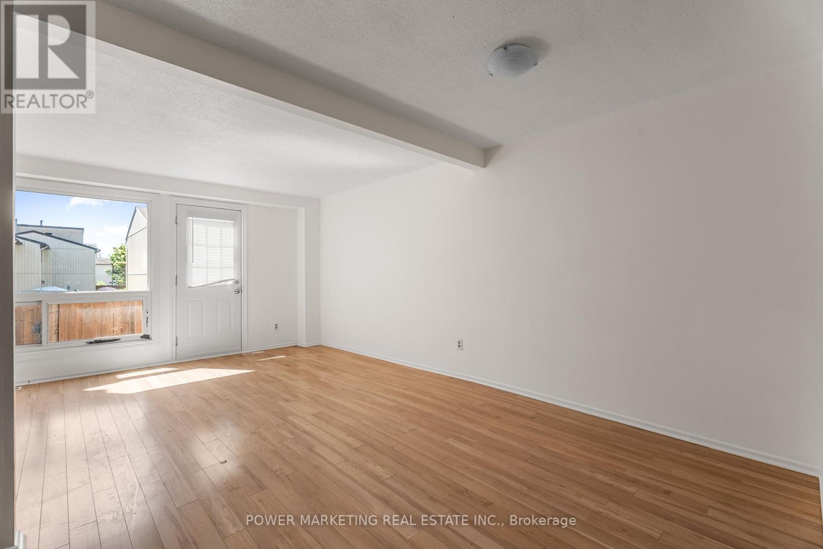 Photo 11 of 1280 Bethamy Lane, Ottawa ON