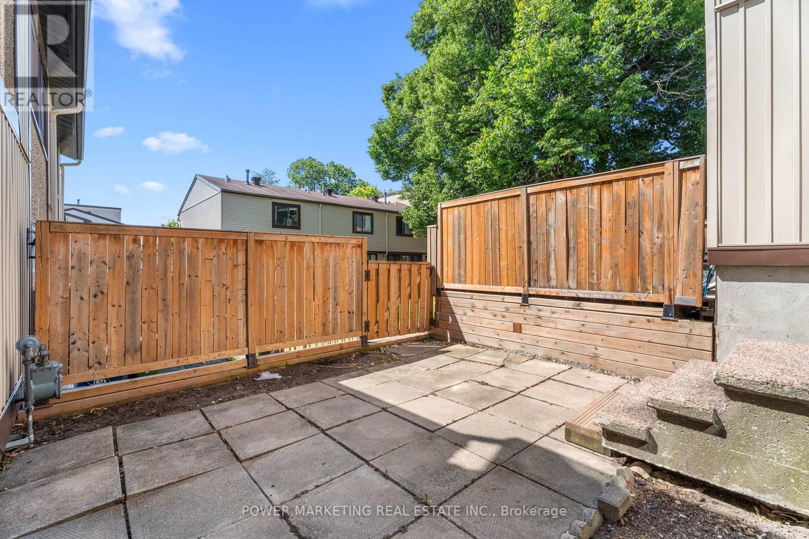 Photo 18 of 1280 Bethamy Lane, Ottawa ON