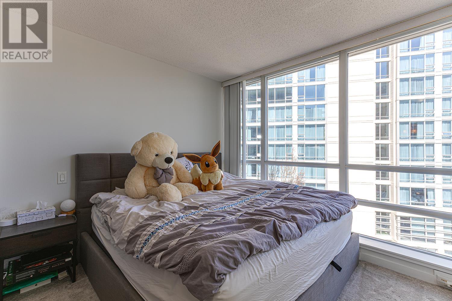Photo 12 of 904 3111 Corvette Way, Richmond BC