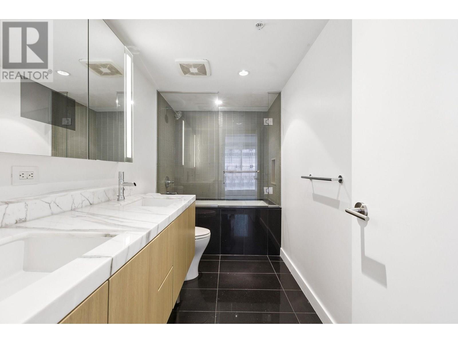 Photo 9 of 801 777 Richards Street, Vancouver BC