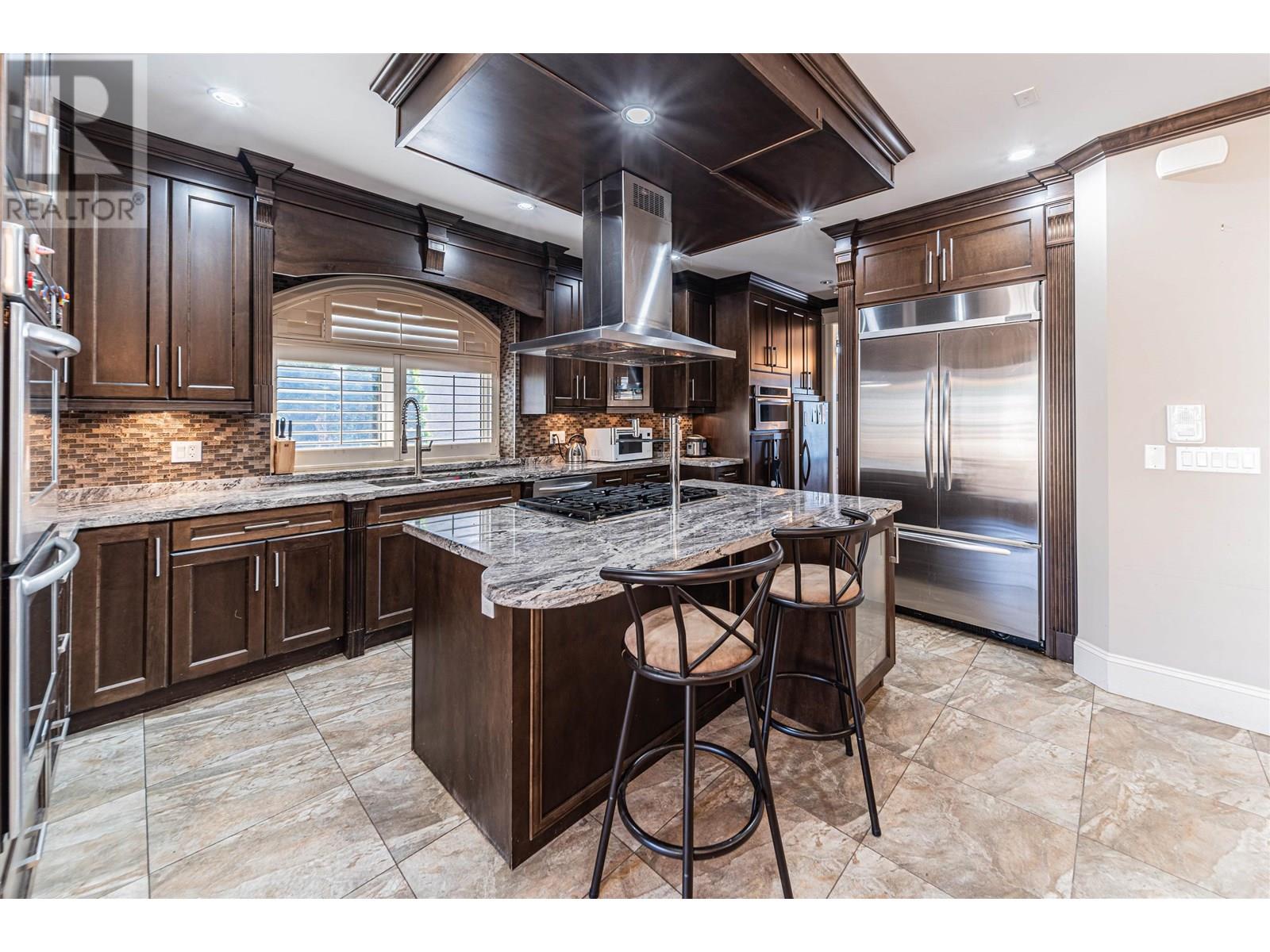Photo 11 of 4628 Westlawn Drive, Burnaby BC