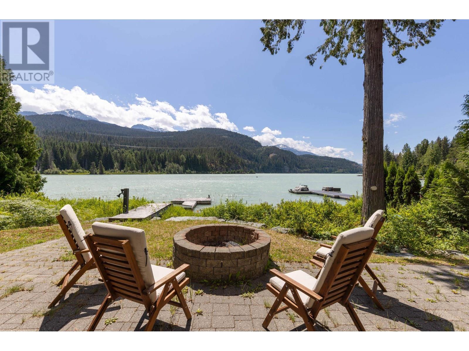 9249 LAKESHORE DRIVE, Whistler