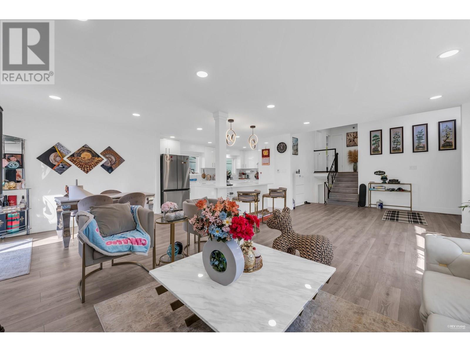 Photo 12 of 8025 Borden Street, Vancouver BC