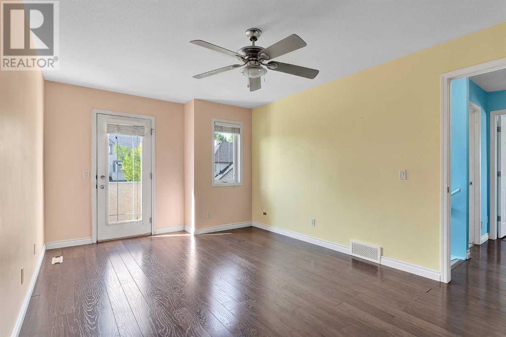 Single Family House for Sale in  Simcoe Place SW Signal Hill Calgary 