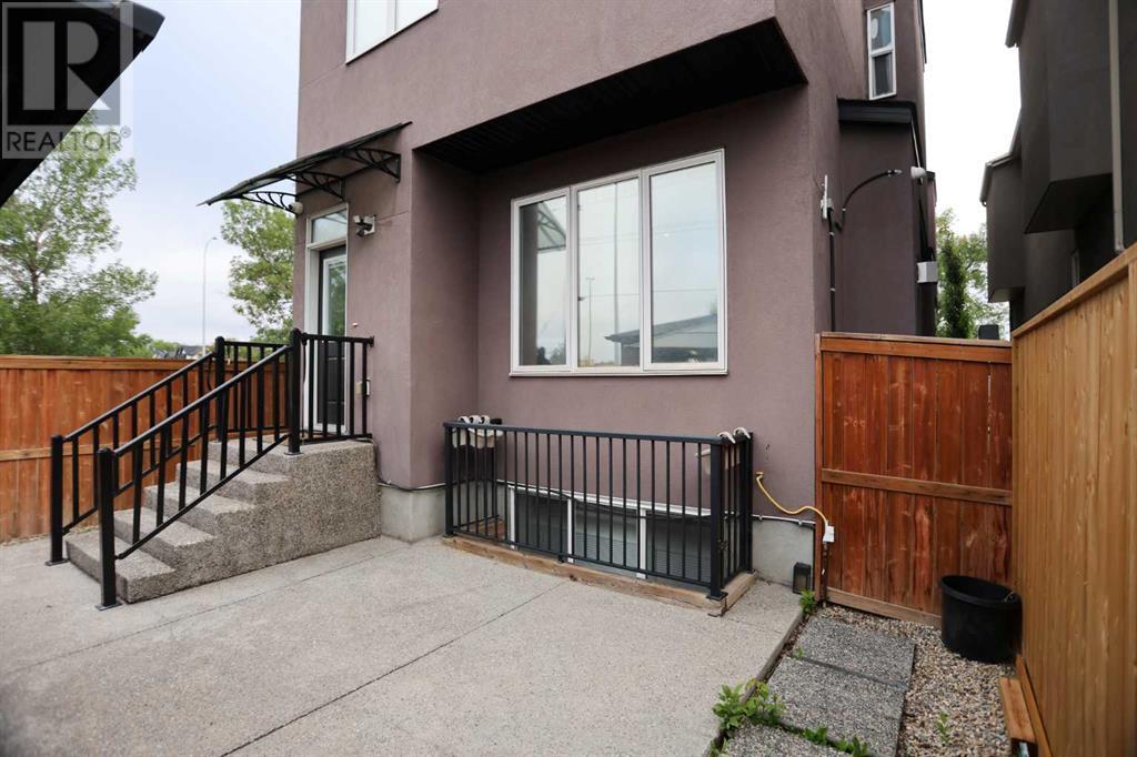 Single Family House for Sale in   Avenue NW Capitol Hill Calgary 