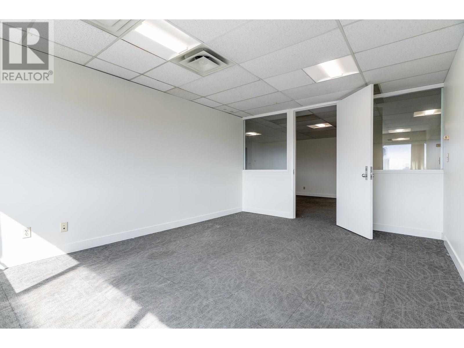 Photo 7 of 301 7818 6th Street, Burnaby BC