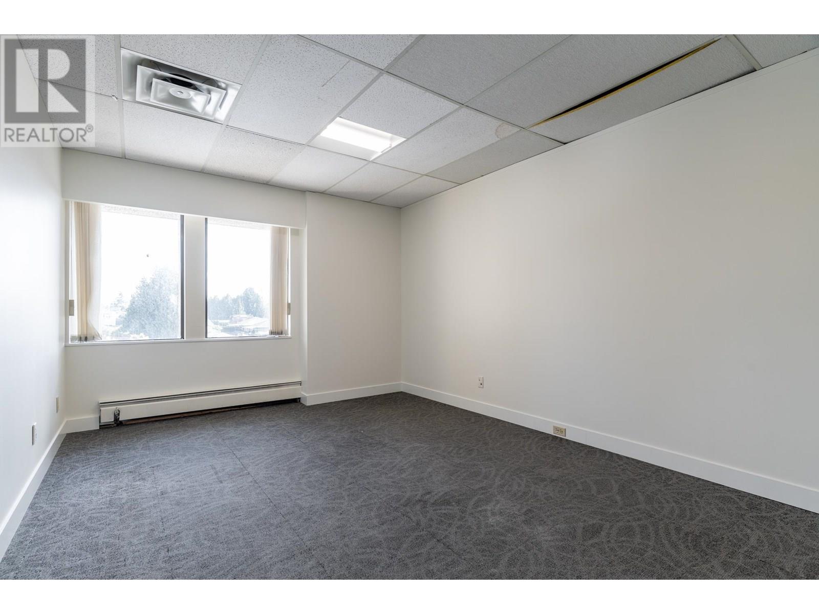 Photo 14 of 301 7818 6th Street, Burnaby BC