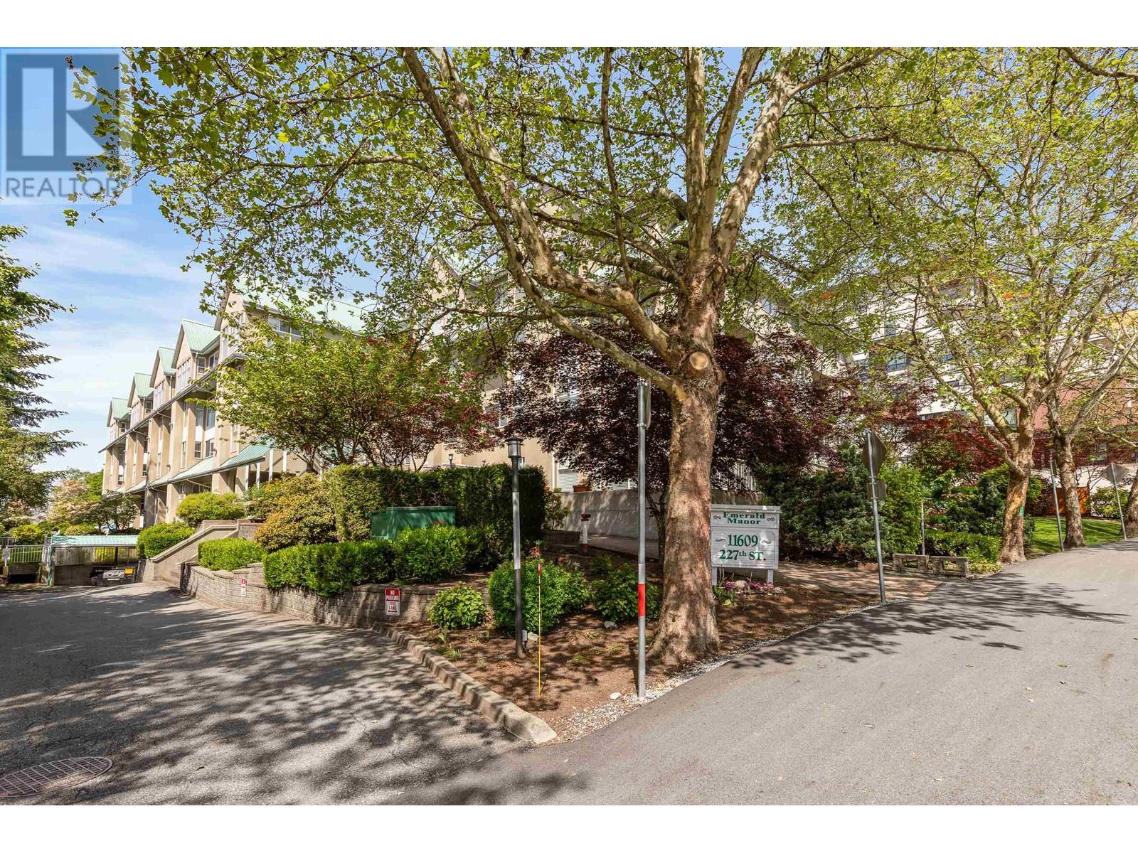 Photo 29 of 205 11609 227 Street, Maple Ridge BC
