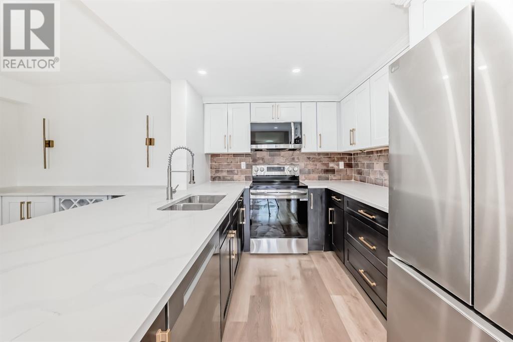 Single Family House for Sale in    Avenue SW Mission Calgary 