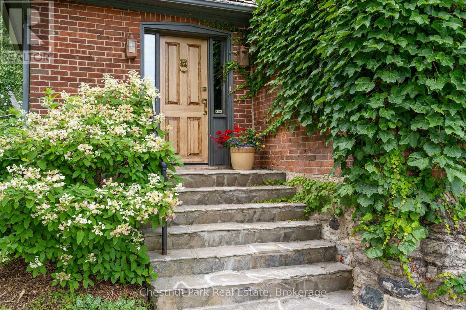 Photo 14 of 137312 Grey Road 12, Meaford ON