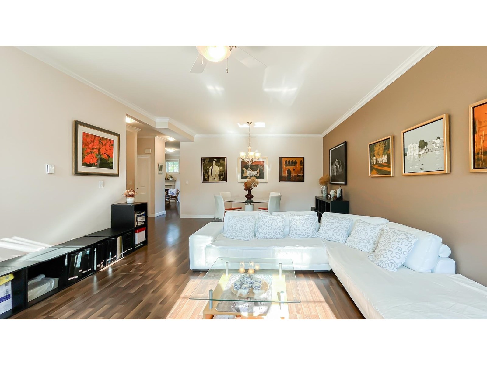 Photo 4 of 1 8633 159 Street, Surrey BC