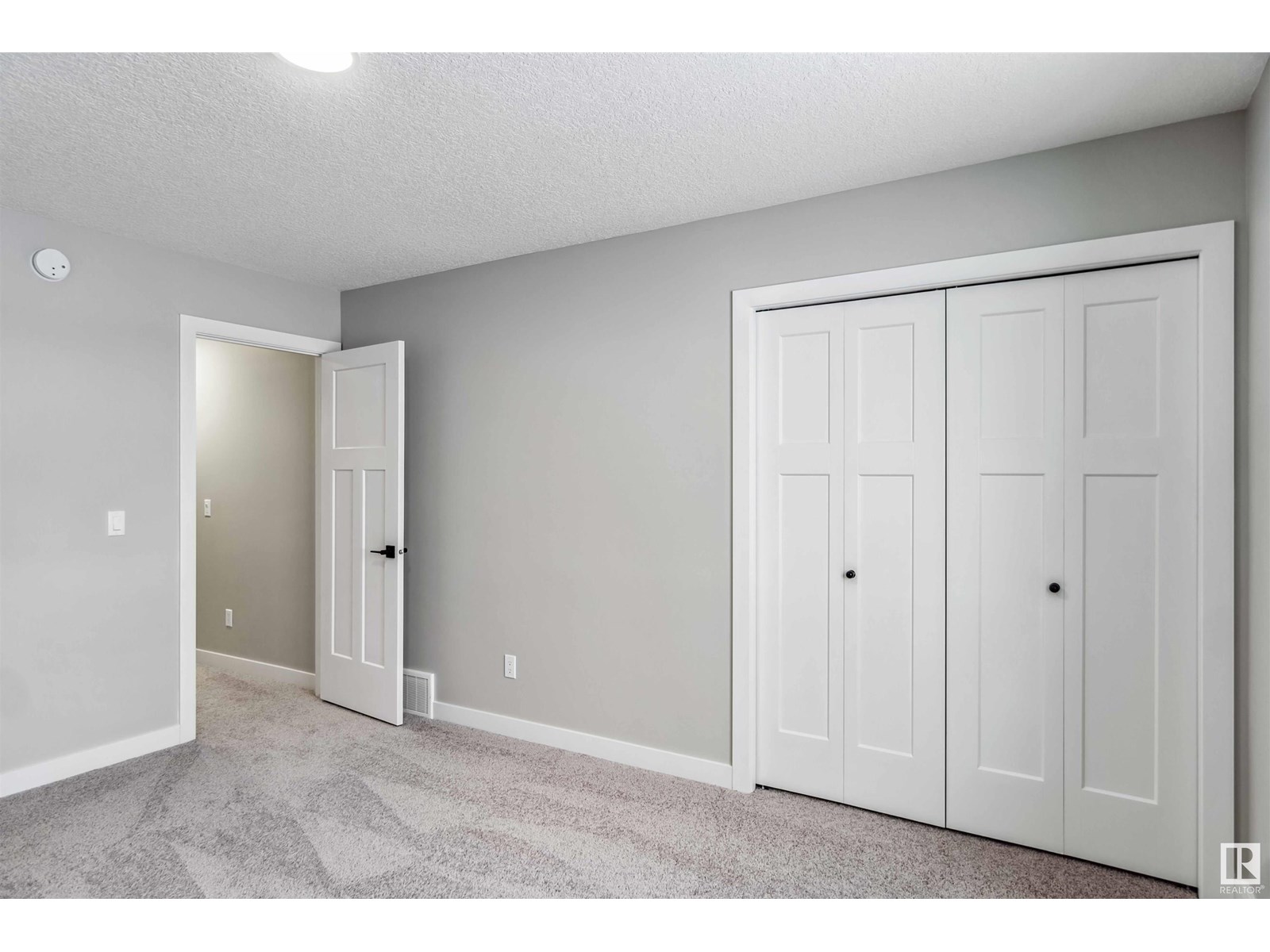 Photo 34 of 1659 12 St Nw, Edmonton AB