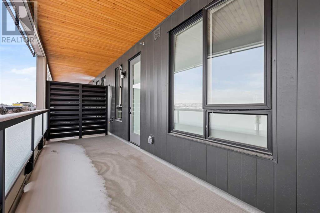 Single Family House for Sale in   University Avenue NW University District Calgary 