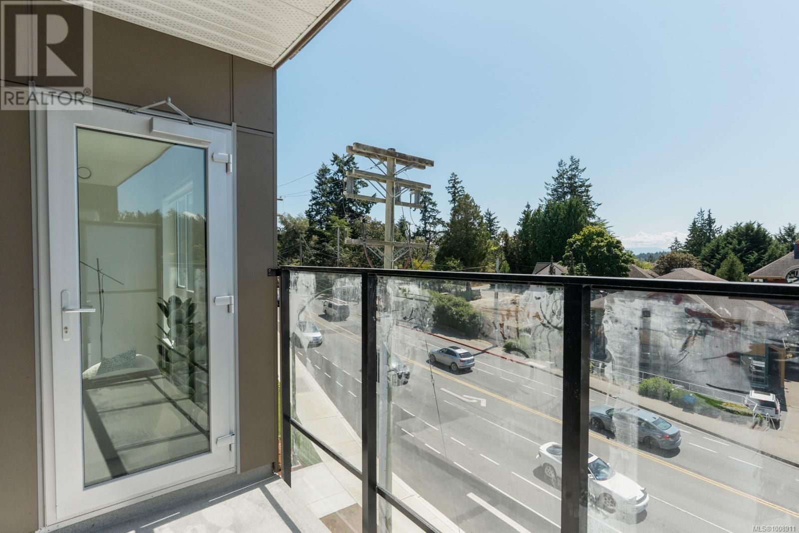 606 258 Helmcken Rd, View Royal