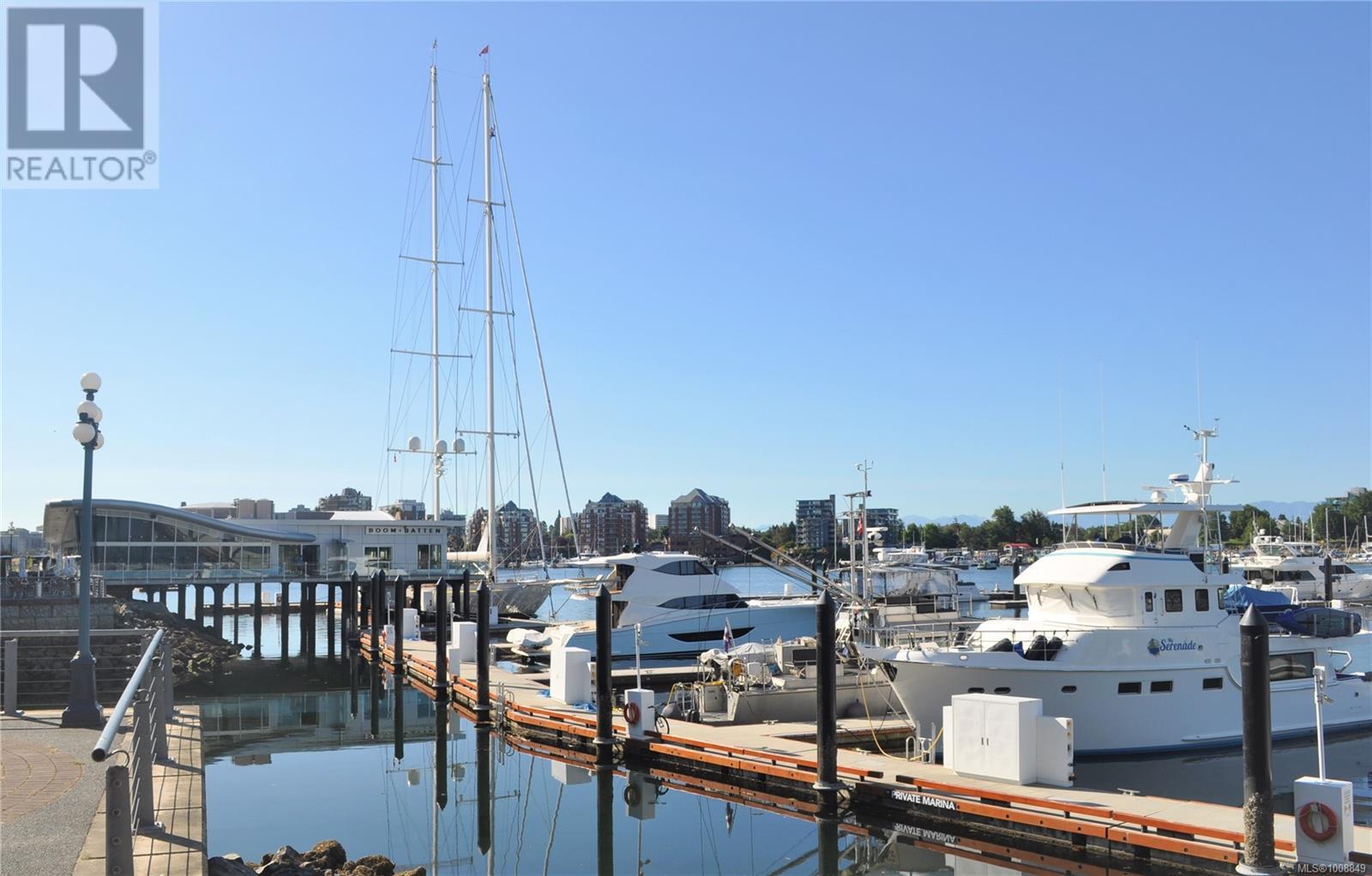 302 66 SONGHEES Rd, Victoria