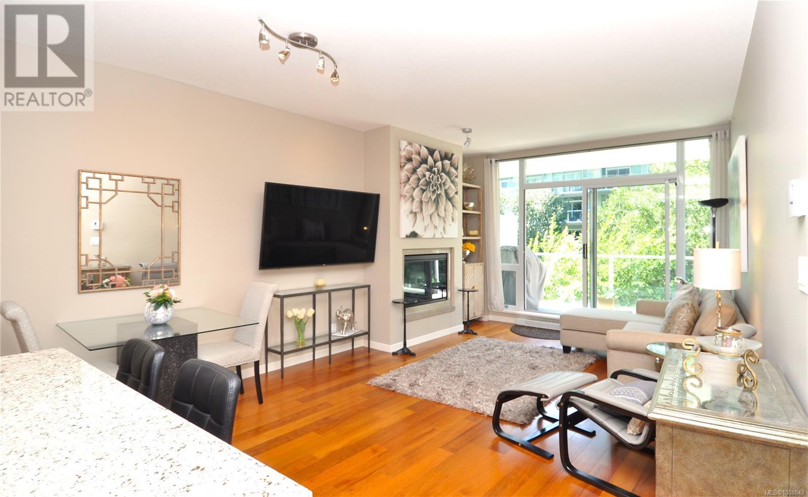 302 66 SONGHEES Rd, Victoria