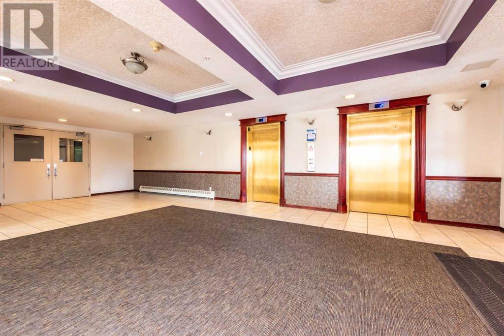 Single Family House Multi-level for Sale in #   Avenue NE Mayland Heights Calgary 