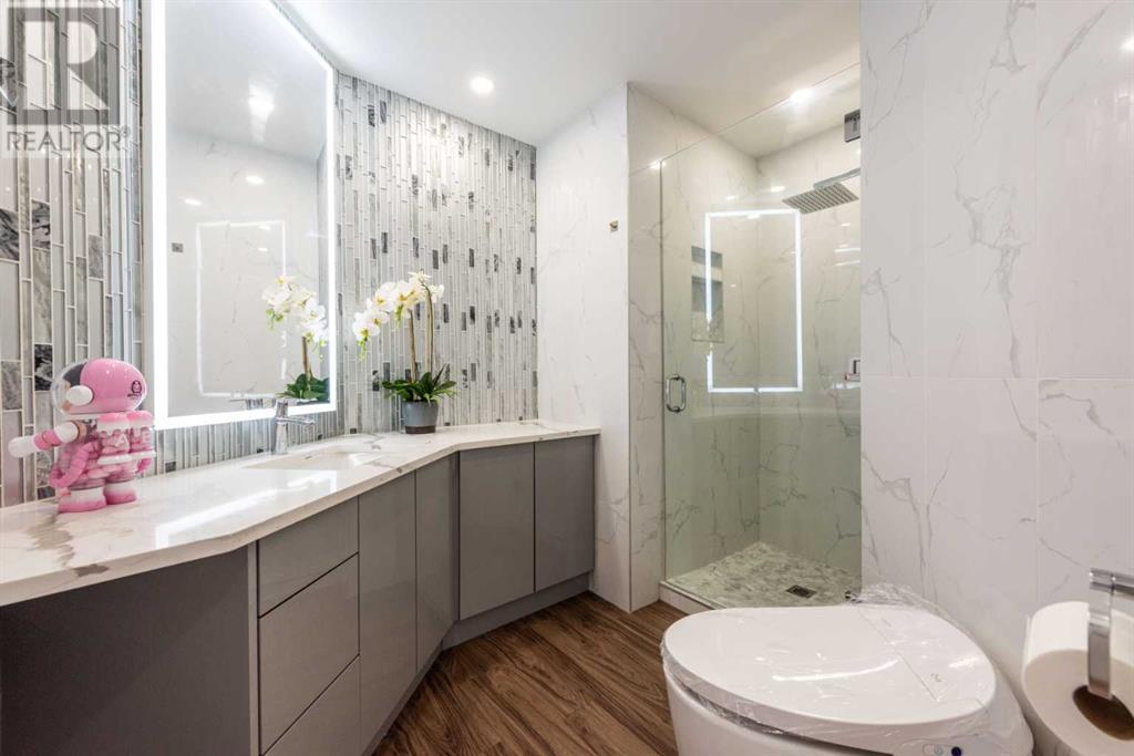 Single Family House Multi-level for Sale in #   Avenue NE Mayland Heights Calgary 