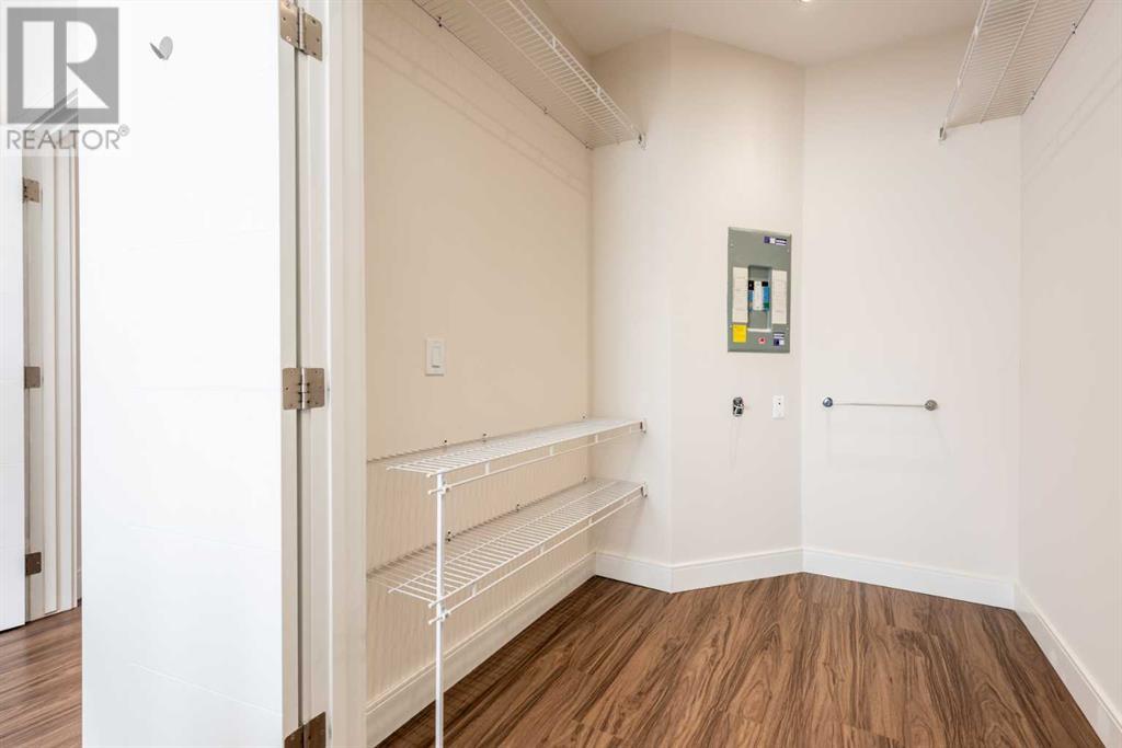 Single Family House Multi-level for Sale in #   Avenue NE Mayland Heights Calgary 