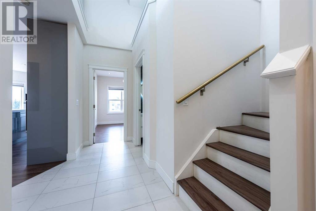 Single Family House Multi-level for Sale in #   Avenue NE Mayland Heights Calgary 