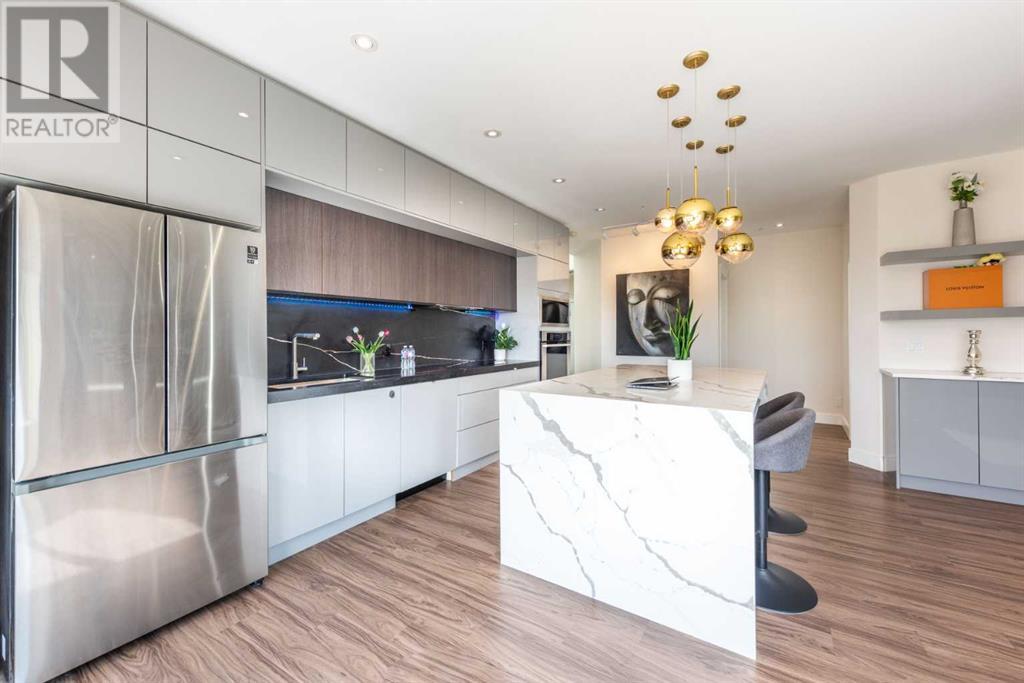 Single Family House Multi-level for Sale in #   Avenue NE Mayland Heights Calgary 