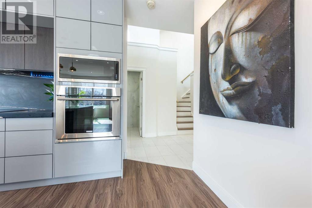Single Family House Multi-level for Sale in #   Avenue NE Mayland Heights Calgary 
