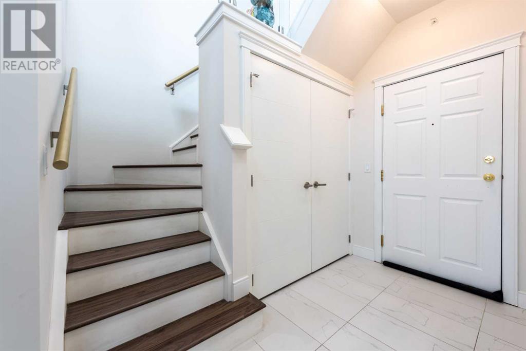 Single Family House Multi-level for Sale in #   Avenue NE Mayland Heights Calgary 