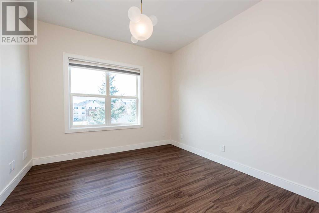 Single Family House Multi-level for Sale in #   Avenue NE Mayland Heights Calgary 