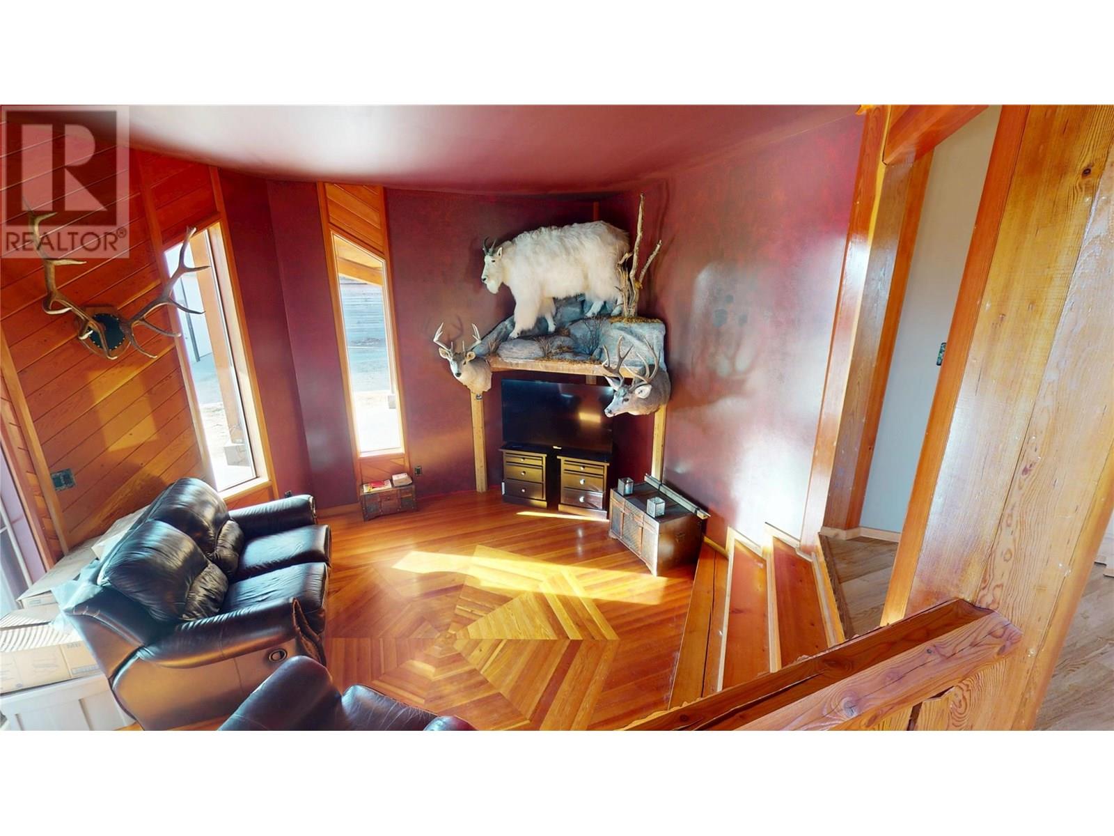 6228 TAMARACK Road, Wasa