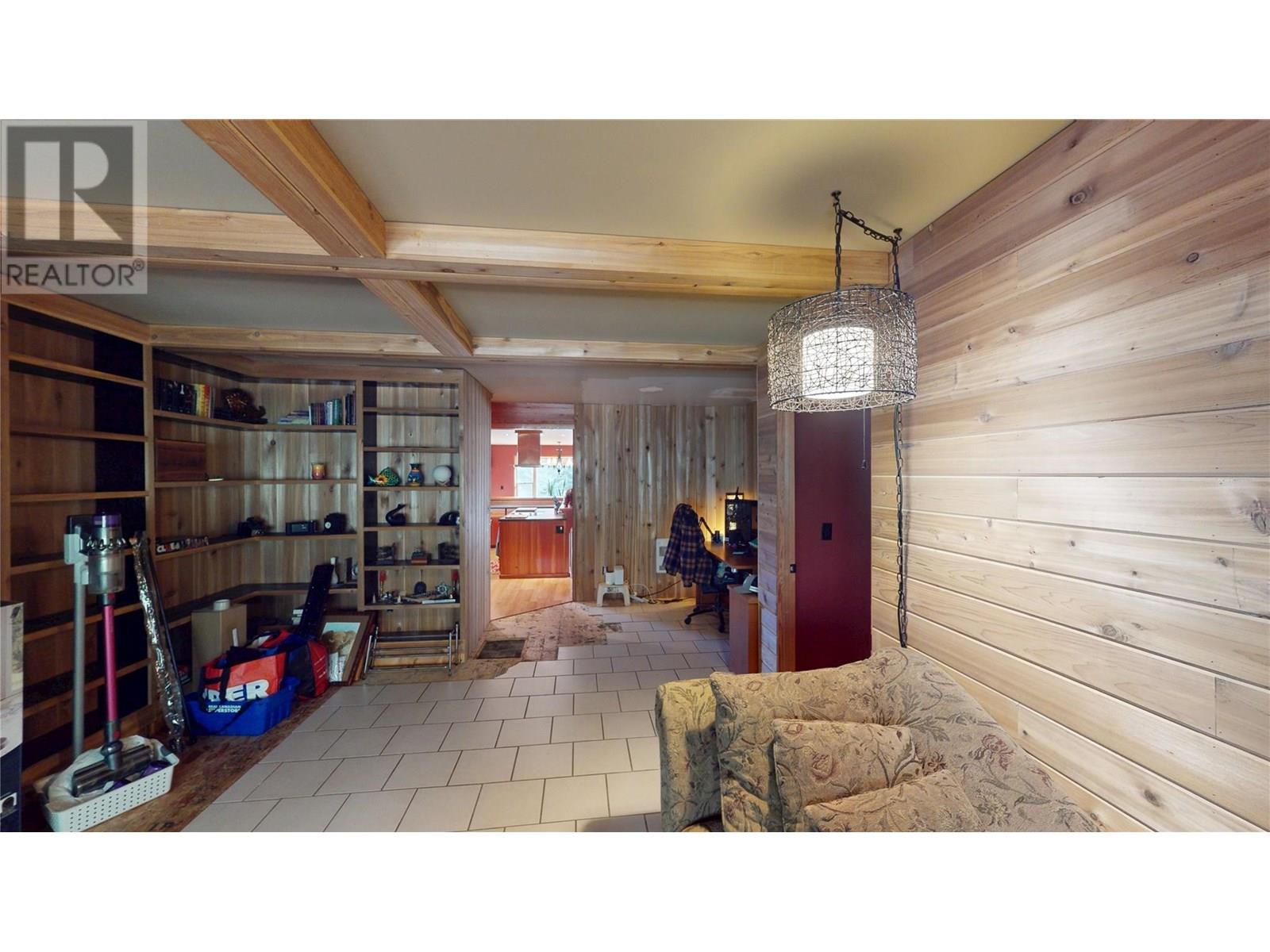 6228 TAMARACK Road, Wasa