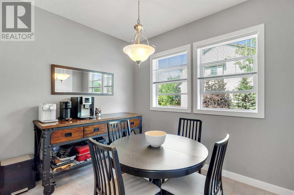 13, 28 HERITAGE DRIVE - 28