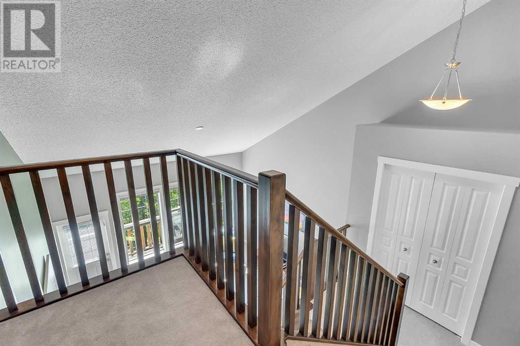 13, 28 HERITAGE DRIVE - 33