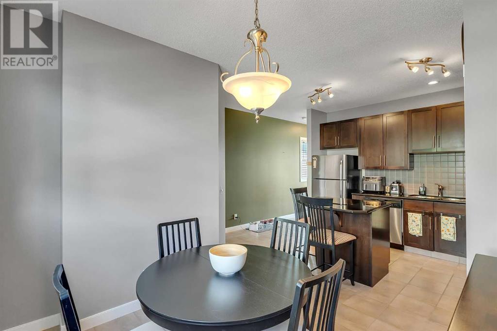 13, 28 HERITAGE DRIVE - 30