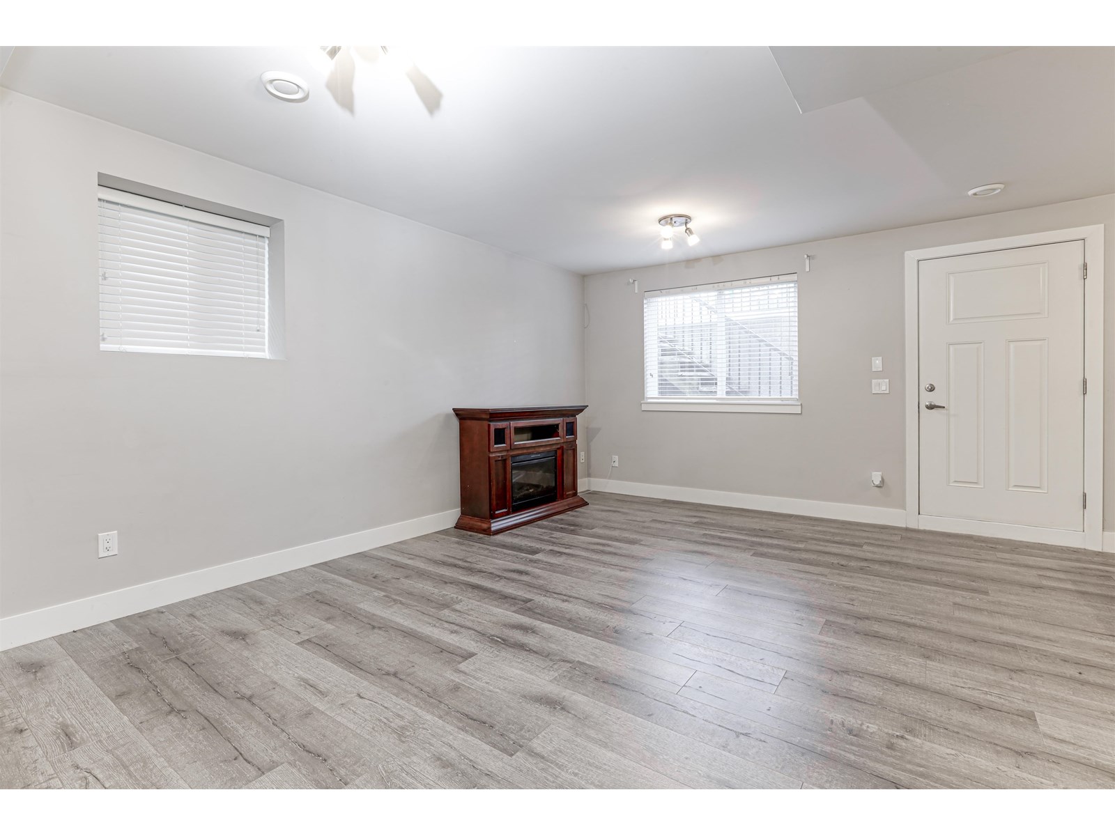 Photo 32 of 6038 145 Street, Surrey BC
