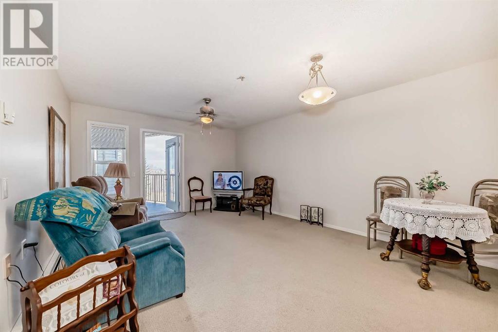 Single Family House Low rise for Sale in   Somervale Court SW Somerset Calgary 