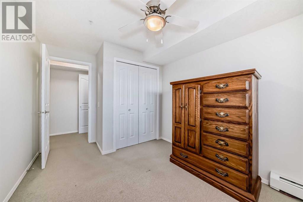 Single Family House Low rise for Sale in   Somervale Court SW Somerset Calgary 