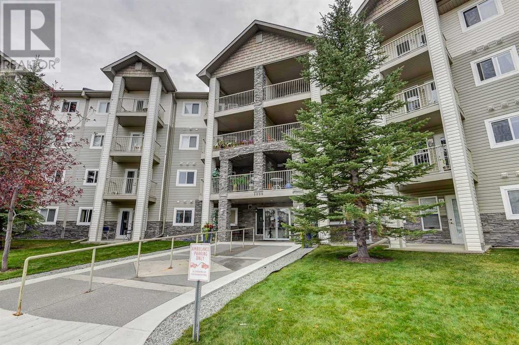 Single Family House Low rise for Sale in   Somervale Court SW Somerset Calgary 