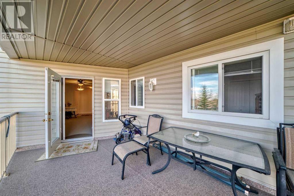 Single Family House Low rise for Sale in   Somervale Court SW Somerset Calgary 